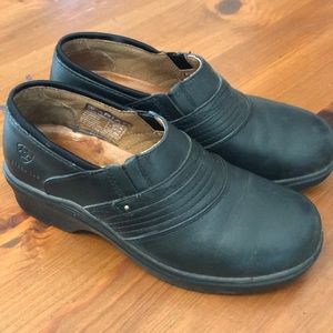 Ariat women’s clogs